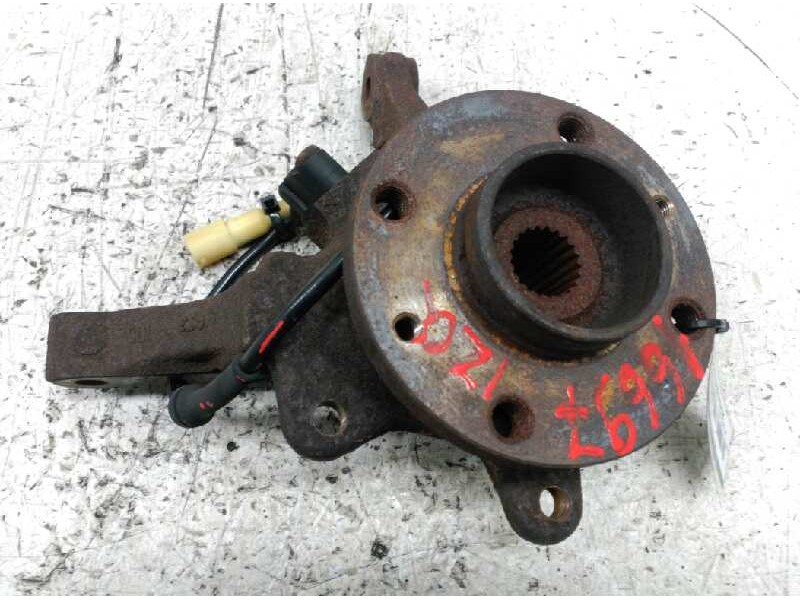 Recambio de mangueta delantera izquierda para renault clio ii fase ii (b/cb0) authentique referencia OEM IAM   