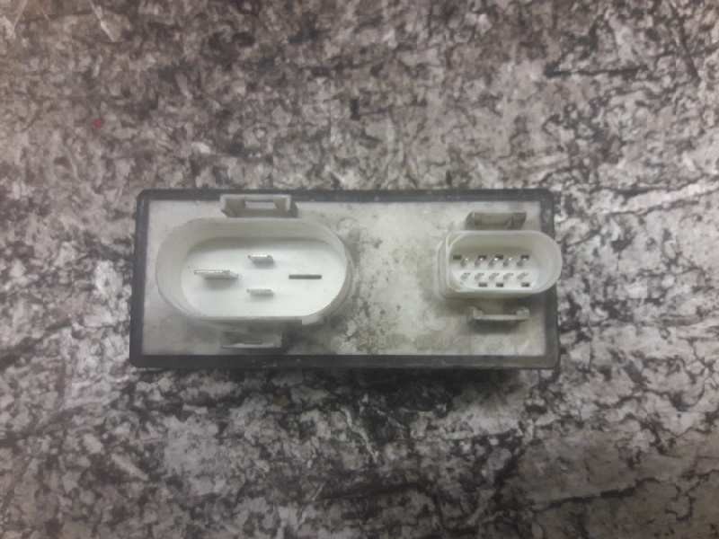 Recambio de rele electroventiladores para volkswagen polo berlina (6n1) básico referencia OEM IAM 357919506A 898719000 10/3 PINS