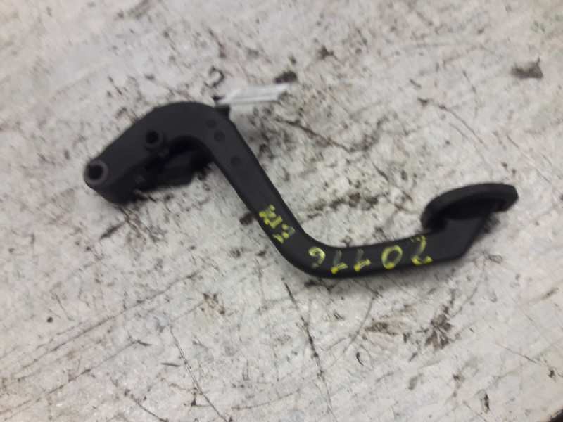 Recambio de pedal embrague para bmw serie 3 berlina (e46) 320d referencia OEM IAM 35311163870  