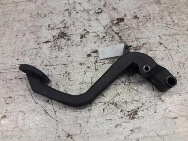 Recambio de pedal embrague para bmw serie 3 berlina (e46) 320d referencia OEM IAM 35311163870  