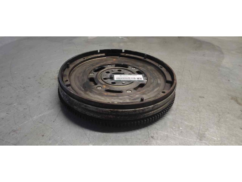 Recambio de volante motor para audi a4 avant (b5) 1.9 tdi referencia OEM IAM   