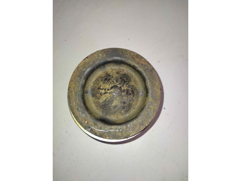 Recambio de piston para volvo fh xxx fg 4x2 low corto referencia OEM IAM 21161901  