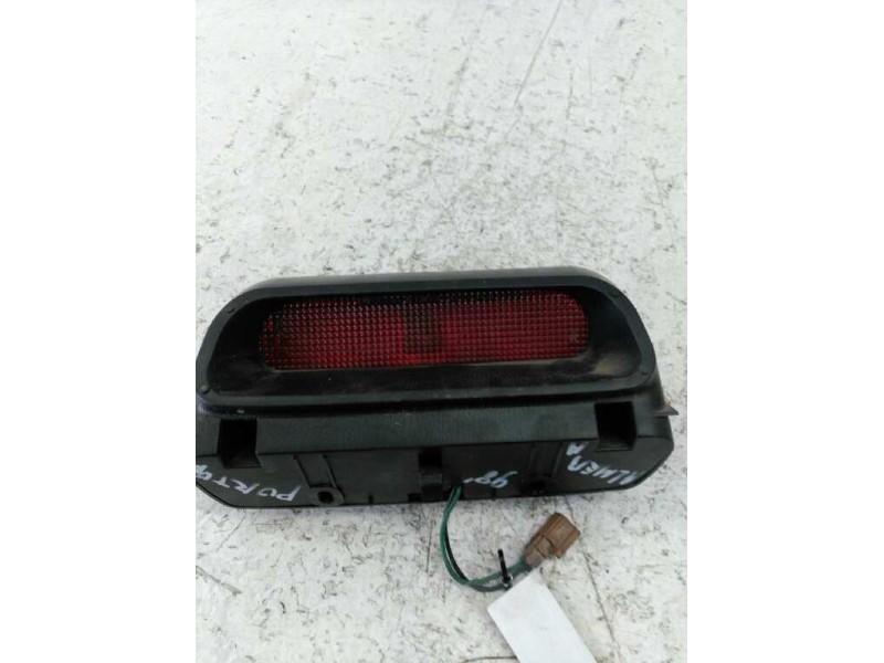 Recambio de luz central de freno para nissan almera (n15) salsa referencia OEM IAM   