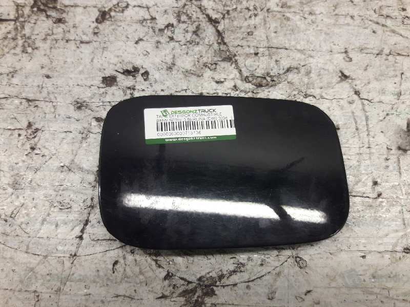 Recambio de tapa exterior combustible para bmw serie 3 berlina (e46) 320d referencia OEM IAM   