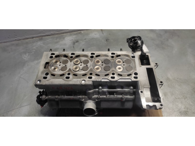 Recambio de culata para opel zafira a comfort referencia OEM IAM 20HGB14625  