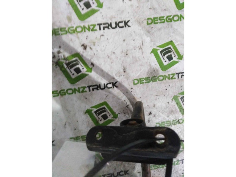 Recambio de brazo retrovisor derecho para renault trucks dg 260.20 referencia OEM IAM   