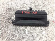 Recambio de pantalla multifuncion para renault laguna (b56) 2.0 d rn (b56f/g) referencia OEM IAM 7700822080  