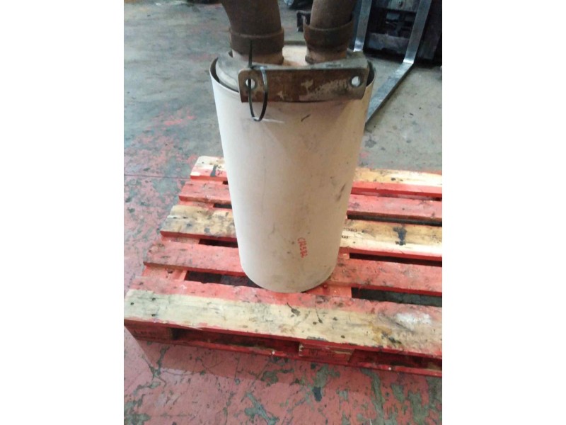 Recambio de silenciador trasero para man tg - l 12.xxx 4.6 diesel referencia OEM IAM 81151010392  