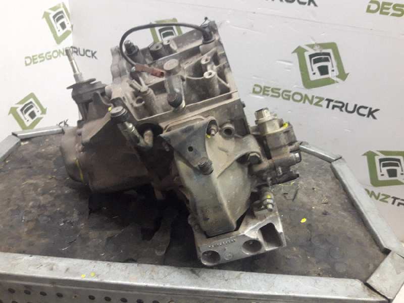 Recambio de caja cambios para citroën xsara berlina 1.9 d sx referencia OEM IAM 20DL41 2660785A 