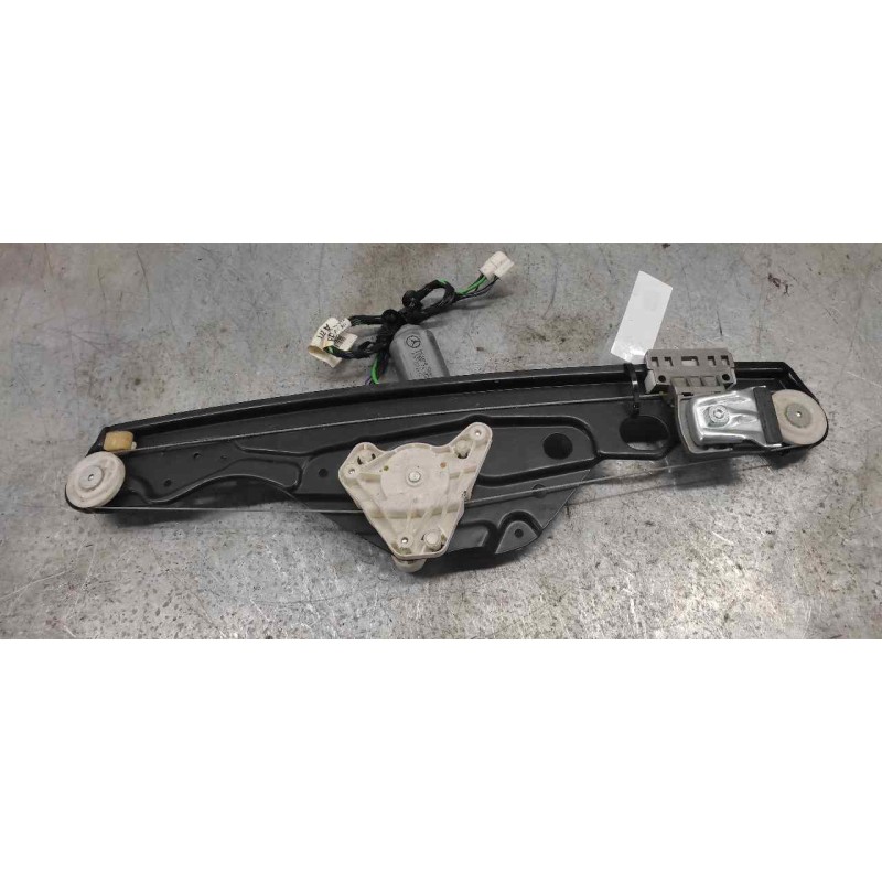 Recambio de elevalunas trasero derecho para mercedes-benz clase e (w211) berlina 1.8 cat referencia OEM IAM A2117300246  
