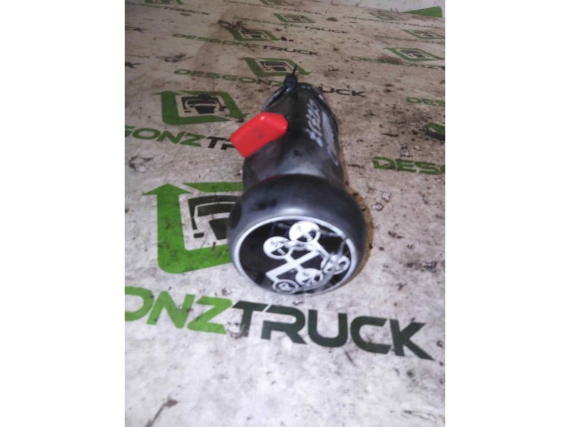 Recambio de pomo palanca cambio para volvo fl 10 referencia OEM IAM 1526965 4630490010 