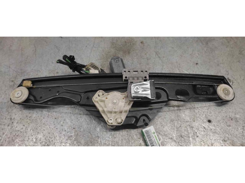 Recambio de elevalunas trasero derecho para mercedes-benz clase e (w211) berlina 1.8 cat referencia OEM IAM A2117300246  