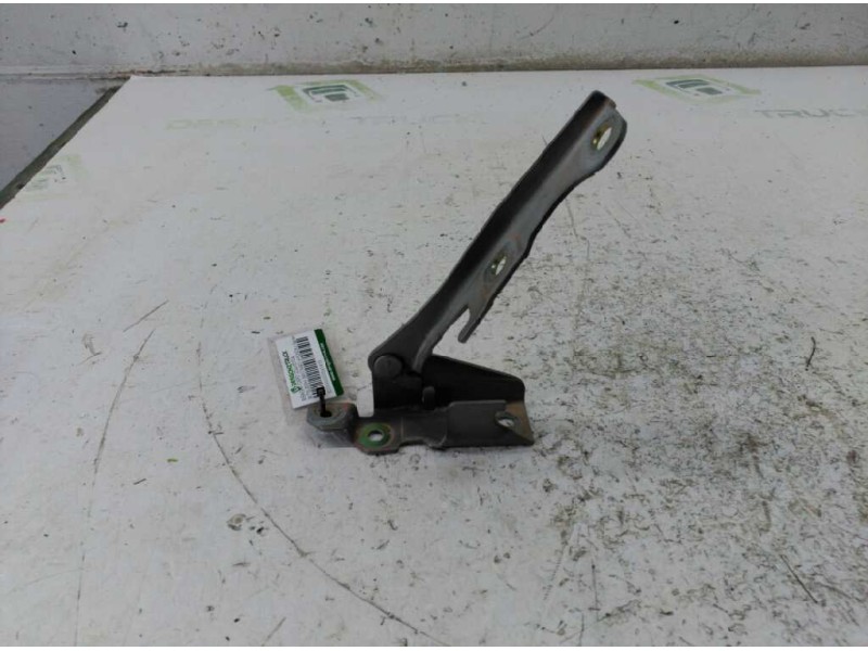 Recambio de bisagra capo izquierda para mitsubishi santamo (hyundai) santamo confort referencia OEM IAM  IUZQUIERDA 
