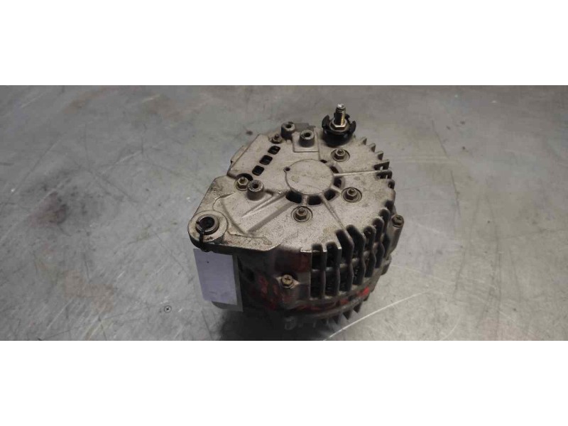 Recambio de alternador para renault mascott fg 120. 35/55/65 cabina individual referencia OEM IAM 23100DB000  
