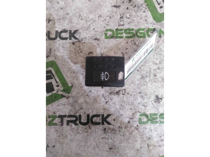 Recambio de boton antiniebla para nissan trucks atleon 130.21 referencia OEM IAM 253709X400  