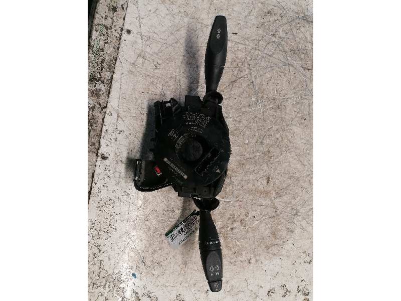 Recambio de mando multifuncion para ford fiesta (cbk) ambiente referencia OEM IAM 1S7T13335AE 1S7T17A553DD 