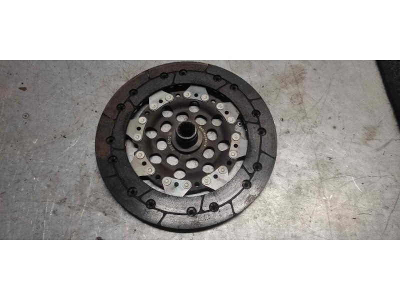 Recambio de kit embrague para opel corsa d ´´111 years´´ referencia OEM IAM 322035210  