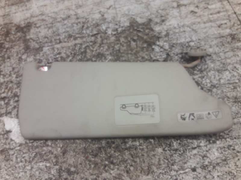 Recambio de parasol izquierdo para land rover discovery (lt) td5 referencia OEM IAM   