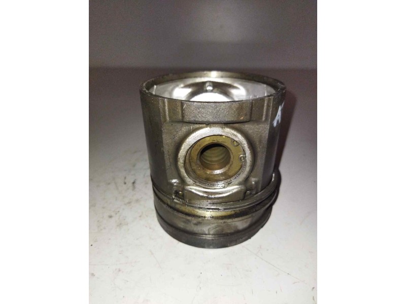 Recambio de piston para nissan trucks atleon atleon 150.21 referencia OEM IAM   