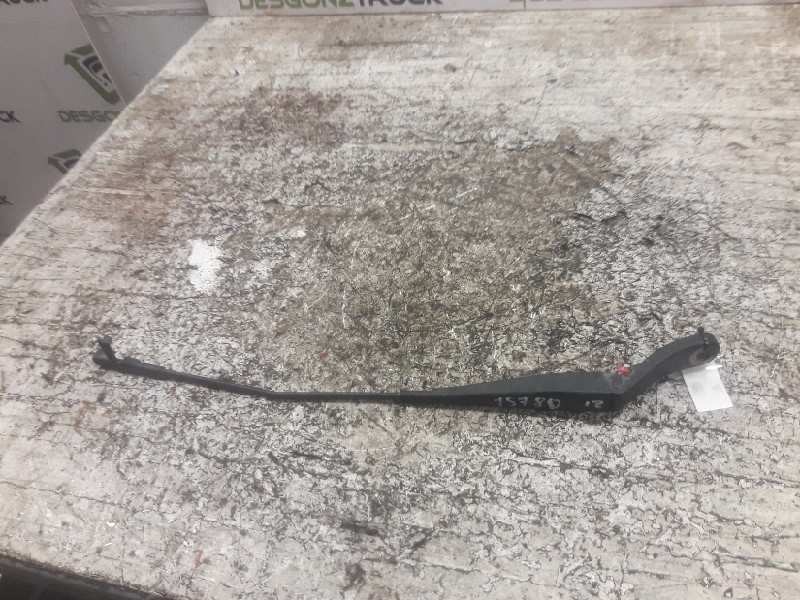 Recambio de brazo limpia delantero izquierdo para peugeot 207 sw confort referencia OEM IAM   