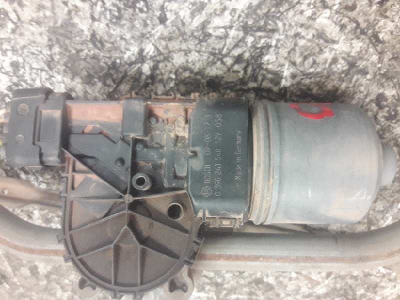 Recambio de motor limpia delantero para peugeot 207 sw confort referencia OEM IAM 0390241540 9650380780 3397020769