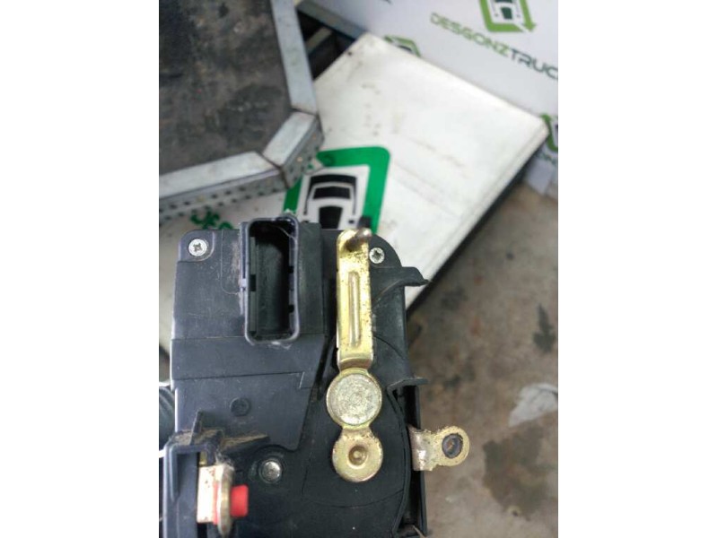 Recambio de cerradura puerta delantera izquierda para peugeot expert kasten komfort confort referencia OEM IAM   