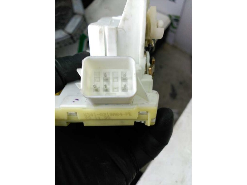 Recambio de cerradura puerta delantera derecha para ford focus berlina (cak) ambiente referencia OEM IAM   