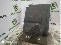 Recambio de guardabarros delantero derecho para iveco eurocargo 05.03  fg 75 e tráfico urbano referencia OEM IAM   