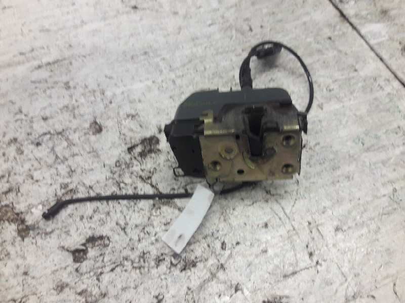 Recambio de cerradura puerta trasera izquierda para renault megane ii classic berlina confort authentique referencia OEM IAM   