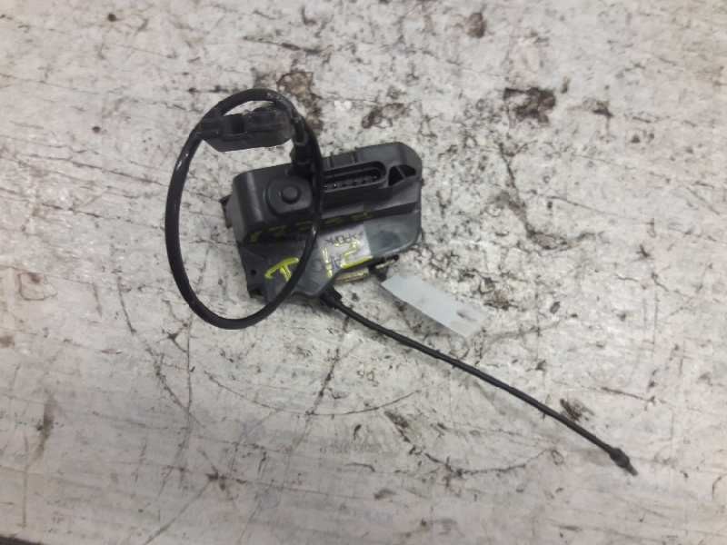 Recambio de cerradura puerta trasera izquierda para renault megane ii classic berlina confort authentique referencia OEM IAM   