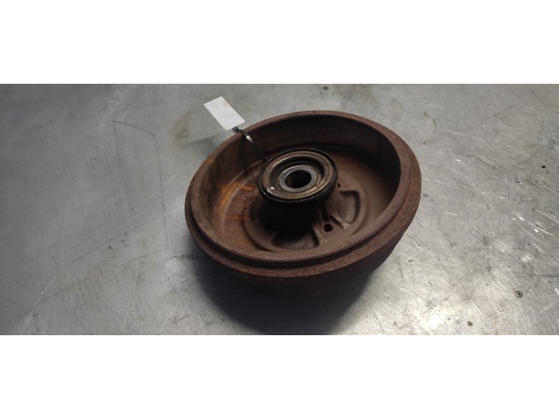 Recambio de tambor freno trasero para dacia logan laureate referencia OEM IAM   