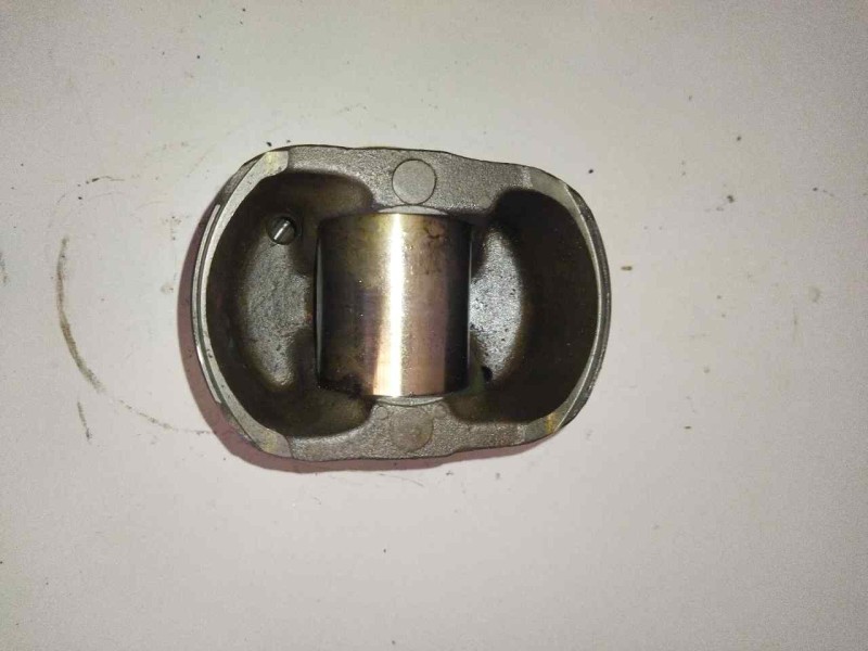 Recambio de piston para daf serie xf105.xxx fsa 4x2 super-space-cab referencia OEM IAM 1747552  