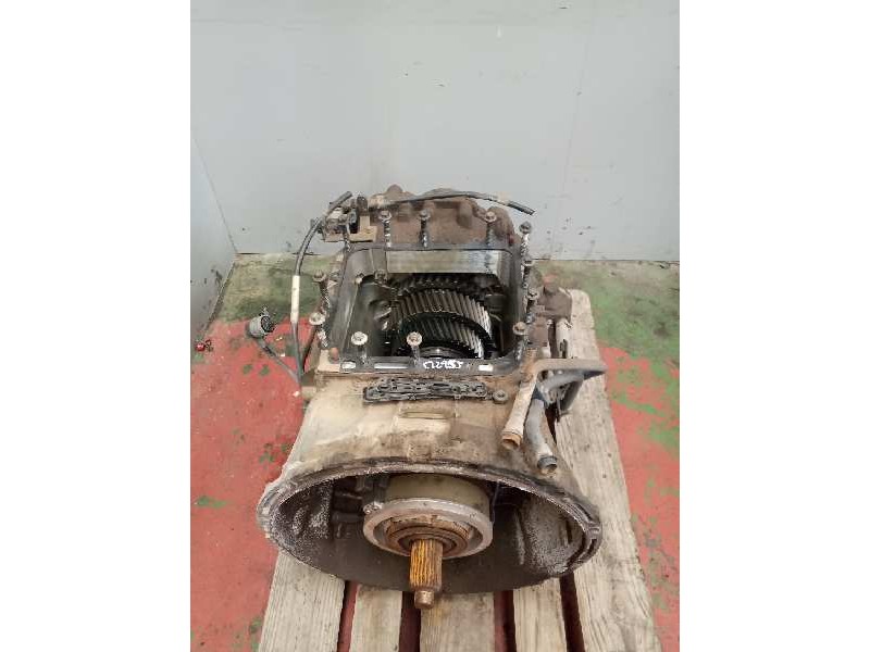 Recambio de caja cambios para renault premium lander 10.8 diesel referencia OEM IAM AT2412C 3190492 20071210171