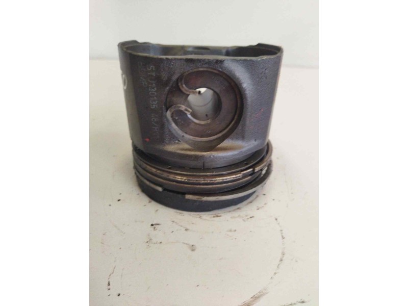 Recambio de piston para daf serie xf105.xxx fsa 4x2 super-space-cab referencia OEM IAM 1747552  