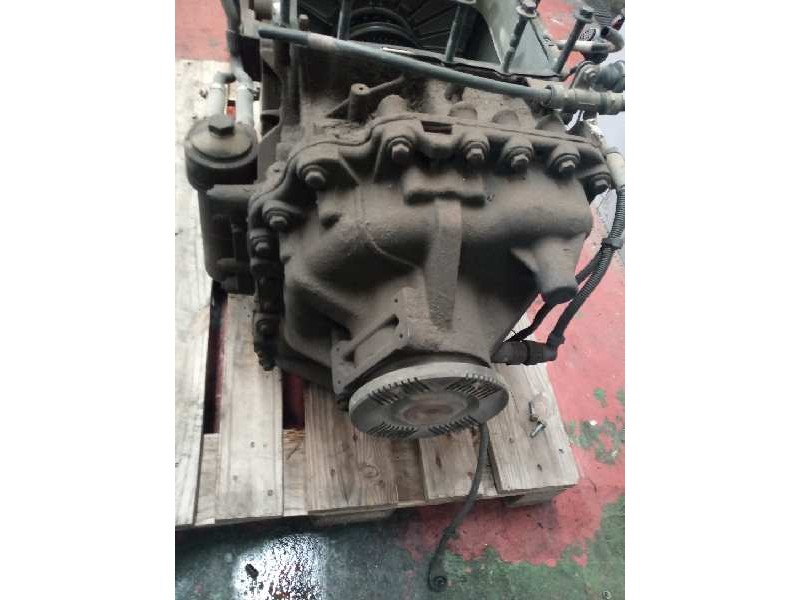 Recambio de caja cambios para renault premium lander 10.8 diesel referencia OEM IAM AT2412C 3190492 20071210171