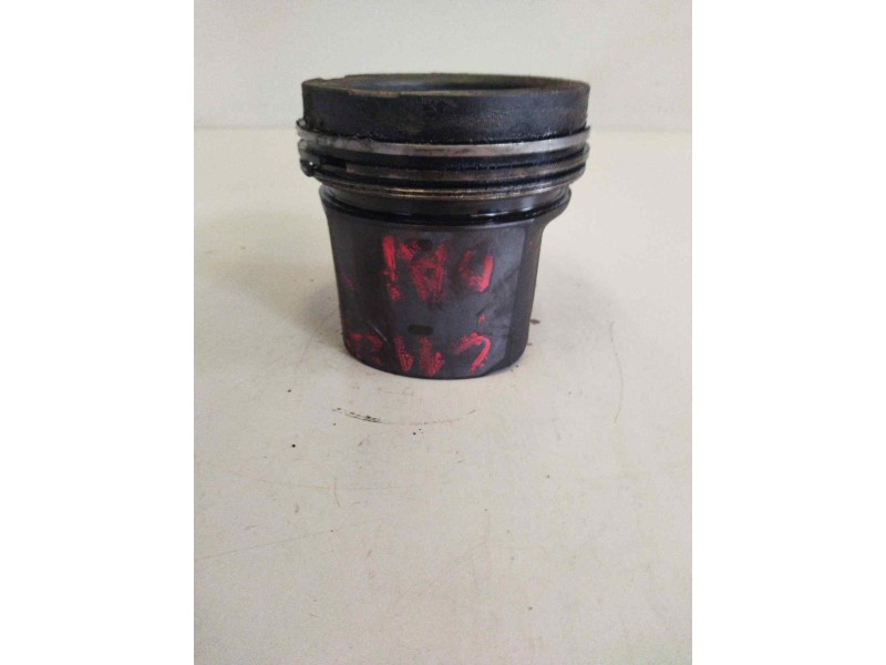Recambio de piston para daf serie xf105.xxx fsa 4x2 super-space-cab referencia OEM IAM 1747552  