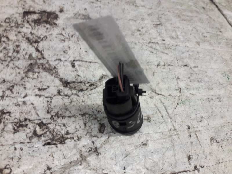 Recambio de interruptor para renault megane ii classic berlina confort authentique referencia OEM IAM 1927937  