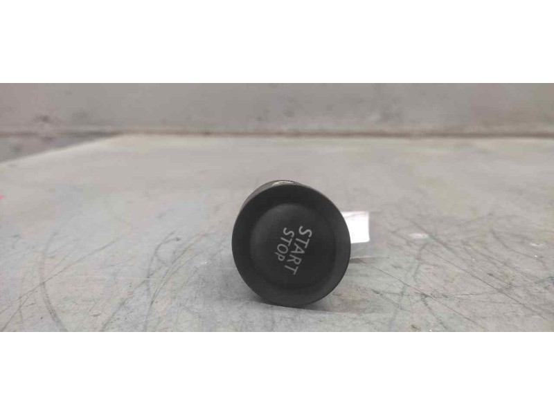 Recambio de interruptor para renault megane ii classic berlina confort authentique referencia OEM IAM 1927937  