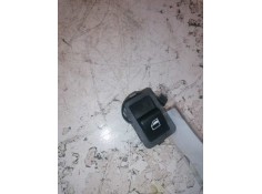 Recambio de mando elevalunas trasero izquierdo para bmw serie 3 berlina (e46) 323i referencia OEM IAM 61318368921 3 PINS 