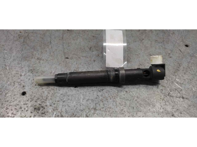 Recambio de inyector para mercedes-benz clase c (w204) berlina 2.2 cdi cat referencia OEM IAM A6510700487  