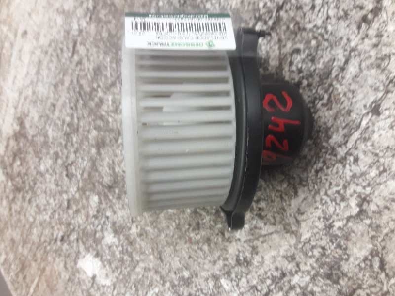 Recambio de ventilador calefaccion para kia carnival ii 2.9 cdri ex referencia OEM IAM 3A14 2 PINS 