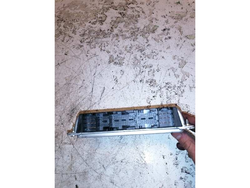 Recambio de centralita motor uce para bmw serie 3 berlina (e46) 323i referencia OEM IAM 1430844 5WK90329 