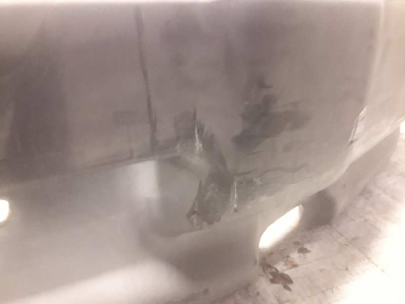 Recambio de paragolpes delantero para ford transit hi - cube 1998 hi - cube ft 190 largo referencia OEM IAM   