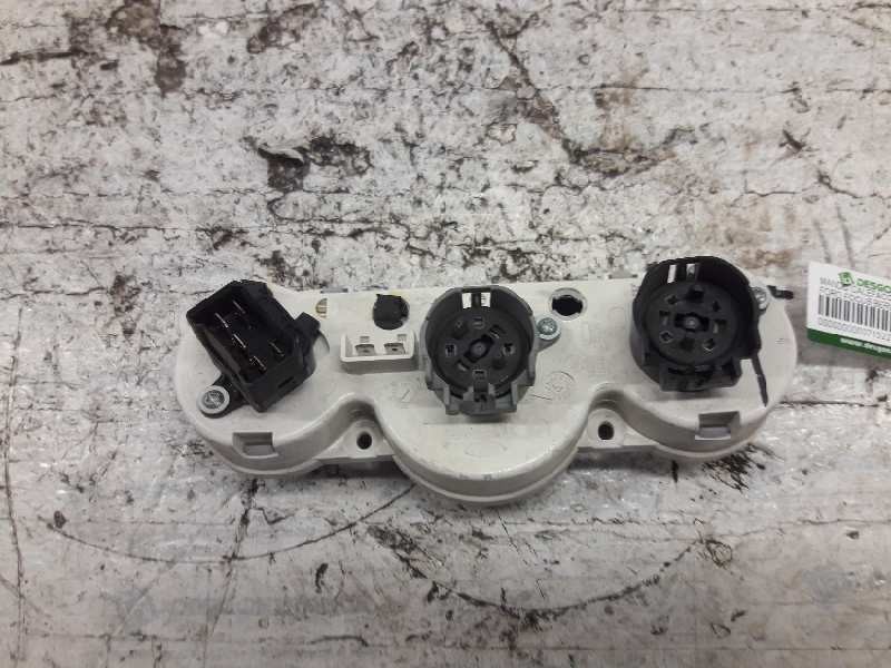 Recambio de mando calefaccion / aire acondicionado para ford focus berlina (cak) ghia referencia OEM IAM 98AB18C419  