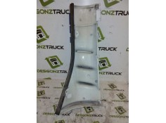 Recambio de deflector derecho para iveco trucks eurotrakker mp 190 e 35 h cursor (352cv) referencia OEM IAM 83628 504040699  2