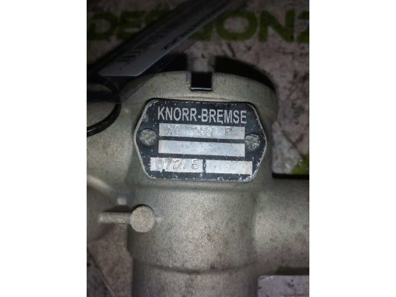 Recambio de valvula aire para renault premium route 2006 fas 4x2 larga distancia referencia OEM IAM AC157P 07275 