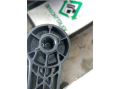 Recambio de maneta elevalunas trasera derecha para ford focus berlina (cak) ambiente referencia OEM IAM    2