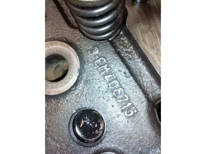 Recambio de culata para pegaso trucks serie 1200 1236 referencia OEM IAM 3EM406715  