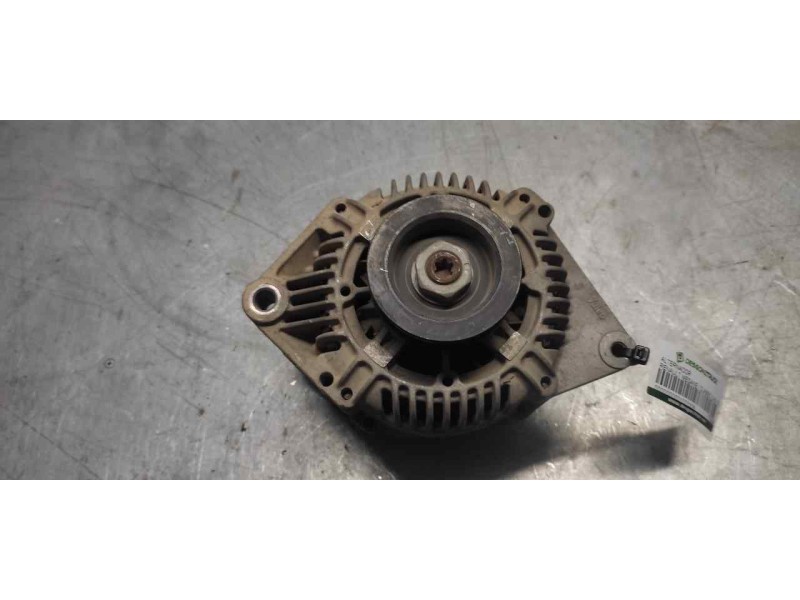 Recambio de alternador para renault megane i classic (la0) 1.6 referencia OEM IAM 7700424583 2541984A 