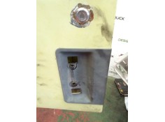 Recambio de puerta delantera izquierda para nissan trucks l35.08 ...... referencia OEM IAM    2